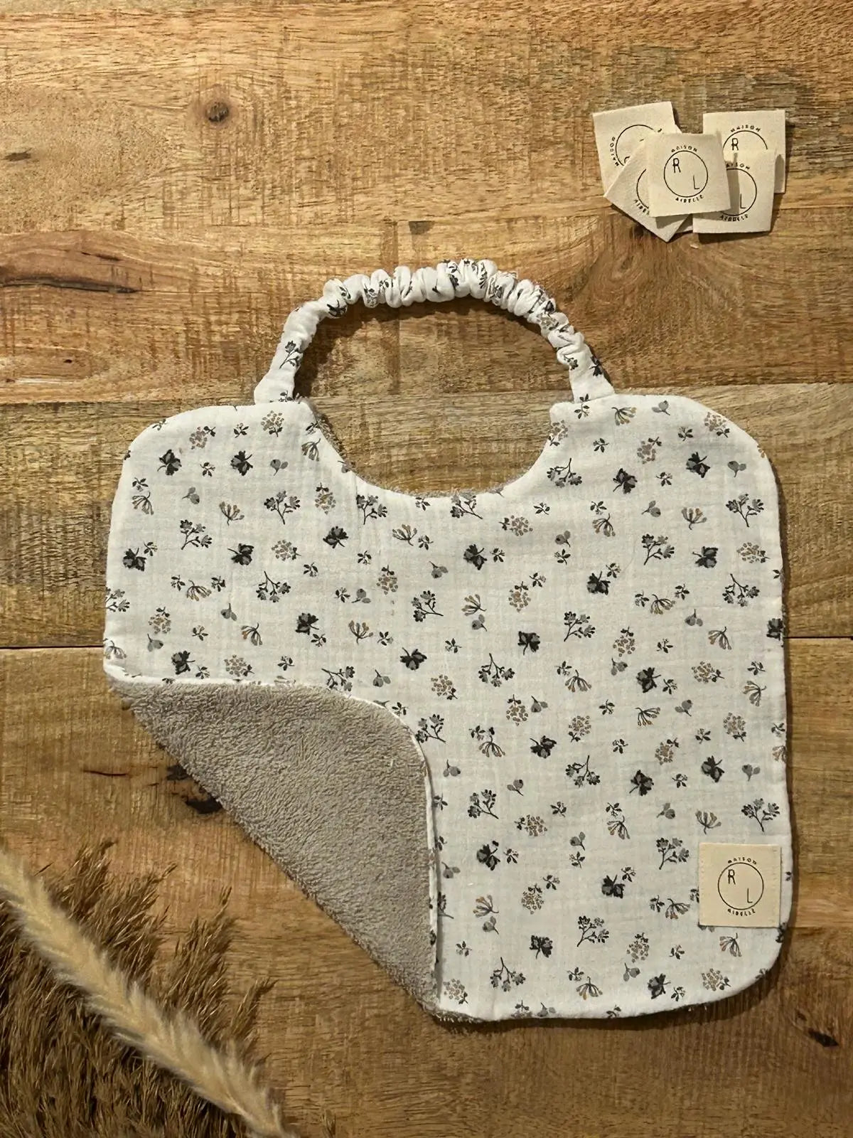 Bavoir à élastique Maison Airelle